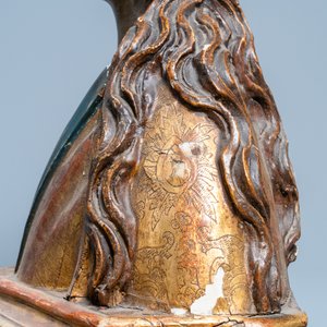 A polychrome wooden bust of the Virgin Mary, Germany, 15/16th C. — photo 22