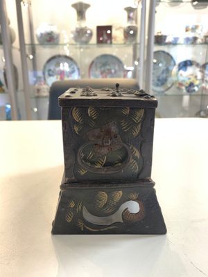 A polychrome wrought-iron casket, South Germany, Nuremberg, 17th C. — photo 2