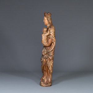 A polychromed carved oak figure of a Madonna and Child, France, 2nd half of 16th C. — 照片 2