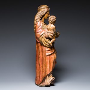 A polychromed carved oak figure of a Madonna and Child, probably France, 16th C. — foto 3