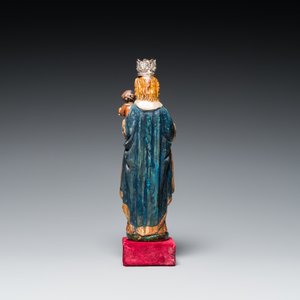 A polychromed carved wooden sculpture of a Madonna with Child, so called 'Poupée de Malines', Flanders, Mechelen, 16th C. — 照片 4