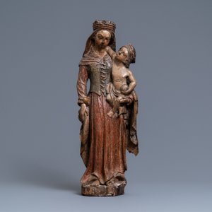 A polychromed oak figure of a Madonna with child, 1st half 16th C. — 照片 2