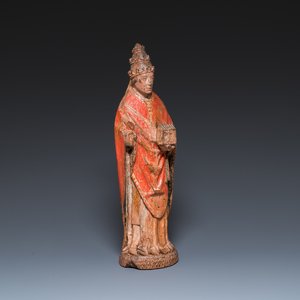 A polychromed walnut sculpture of Pope Nicholas V, Northern France, 15th C. — 照片 1