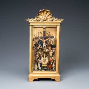 A polychromed wooden 'Golgotha' group with all the Instruments of the Passion in glass display, France or Italy, 18th C. — photo 1