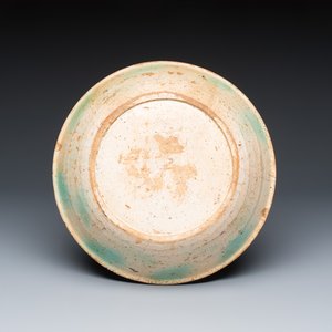 A Portuguese Ratinho pottery bowl decorated with a bird — photo 7