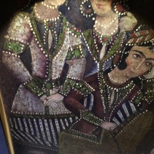 A Qajar arch-shaped oil on canvas: Zulaikha's servants cutting their hands as Yusuf appears, Qajar, 19th C. — 照片 38