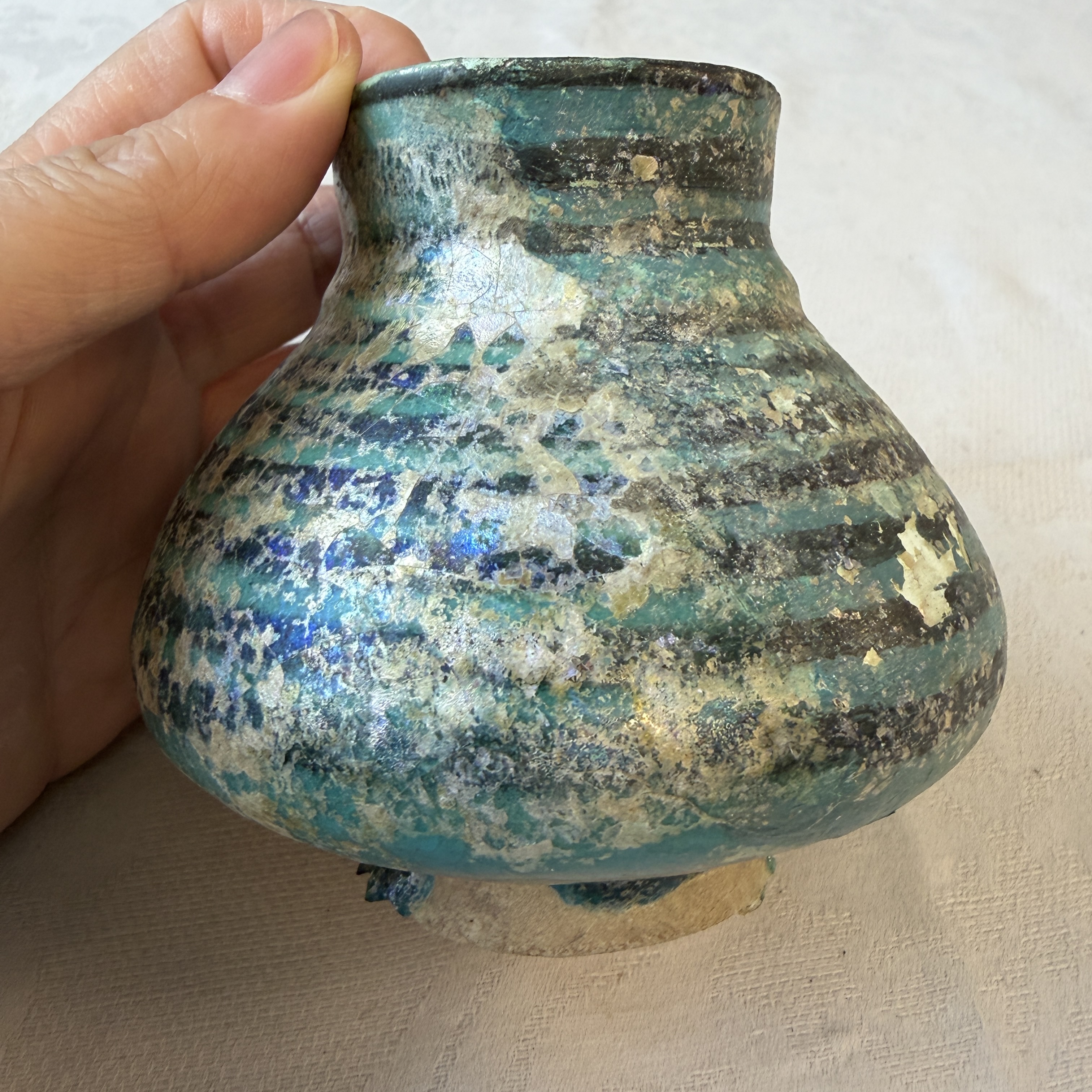 A Raqqa turquoise and black pottery jar with horizontal stripes — photo 2