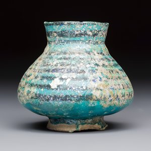 A Raqqa turquoise and black pottery jar with horizontal stripes — photo 3