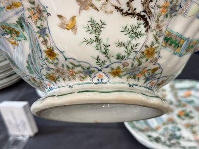 A rare 30-piece KPM porcelain service with Cantonese famille verte painting, China and Germany, 19th C. — photo 29