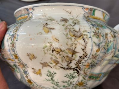 A rare 30-piece KPM porcelain service with Cantonese famille verte painting, China and Germany, 19th C. — photo 86