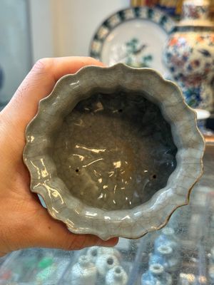 A rare and fine Chinese guan-type flower-shaped tripod censer, Song/Yuan — 照片 7