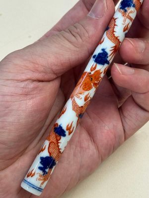A rare and fine Chinese iron-red, blue and white 'dragon' brush handle and cover, Jiaqing mark and of the period — photo 14