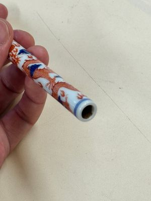 A rare and fine Chinese iron-red, blue and white 'dragon' brush handle and cover, Jiaqing mark and of the period — photo 19
