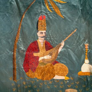 A rare and fine Ottoman oil-painted and embroidered silk panel depicting Basi Bozuic, 18/19th C. — photo 5