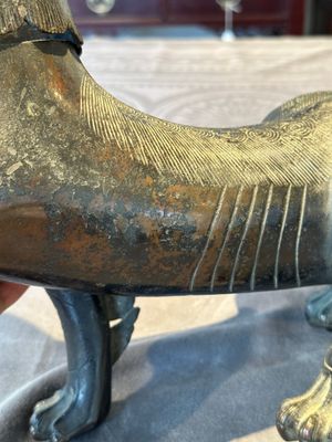 A rare and large Chinese bronze lion-form censer, Southern Song — foto 9