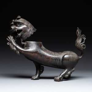 A rare and large Chinese bronze lion-form censer, Southern Song — foto 3