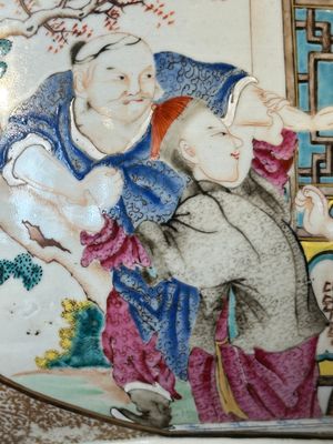 A rare and large Chinese Canton famille rose 'mandarin subject' bowl, Hua Xuan 花軒 and Ju Qing 居清 mark, Qianlong — 照片 20