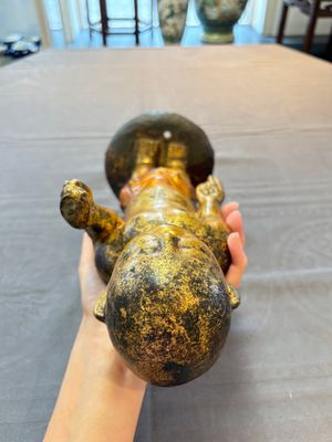 A rare and large Chinese gilt-lacquered bronze Buddha, Ming — 照片 6