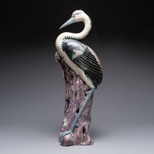 A rare and large Chinese polychrome-glazed crane on a rock, 18/19th C. — foto 1