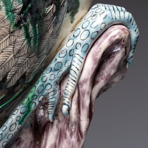 A rare and large Chinese polychrome-glazed crane on a rock, 18/19th C. — foto 14