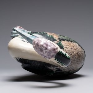 A rare and large Chinese polychrome-glazed crane on a rock, 18/19th C. — foto 20