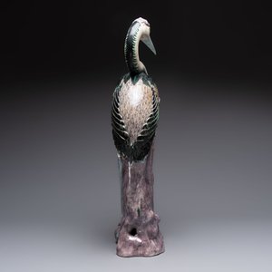 A rare and large Chinese polychrome-glazed crane on a rock, 18/19th C. — foto 3