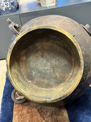 A rare and massive Chinese archaistic bronze 'lei' wine vessel with inscription, Song — 照片 16