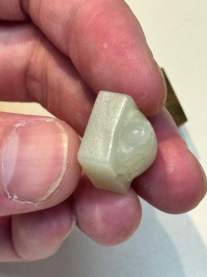 A rare and small Chinese white jade 'tortoise' seal with an original seal-form bronze box, Changsha Taishou 長沙太守 and Feng Gao 封告 mark, Song or ealier — photo 11