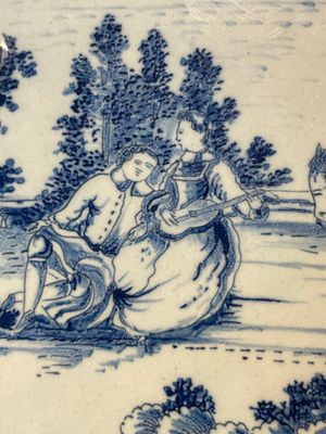 A rare blue and white Dutch Delft jewellery casket and cover, 18th C. — foto 3