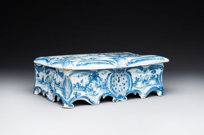 A rare blue and white Dutch Delft jewellery casket and cover, 18th C.