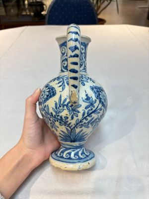 A rare blue and white Portuguese jug, dated 1630 — photo 3
