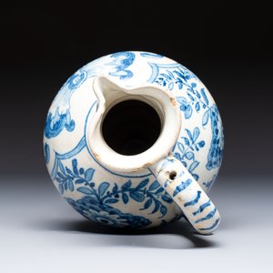 A rare blue and white Portuguese jug, dated 1630 — photo 6