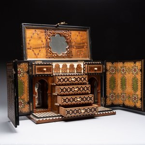 A rare bone-inlaid Nasrid-style table cabinet, Spain, 19th C. — photo 1