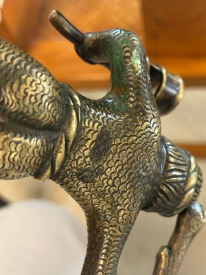 A rare bronze 'wild man' candlestick, Flanders or Germany, 15/16th C. — photo 11