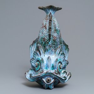 A rare Brussels faience dolphin-shaped fountain, 18th C. — 照片 2