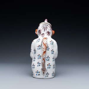 A rare Brussels faience monkey-shaped ewer and cover, 18th C. — 照片 5