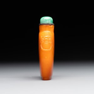 A rare Chinese amber lion-handled snuff bottle, 19th C. — foto 4
