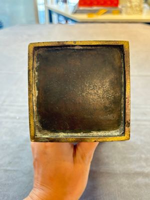 A rare Chinese archaistic bronze vase, 'Fanghu 方壺', Ming — foto 6