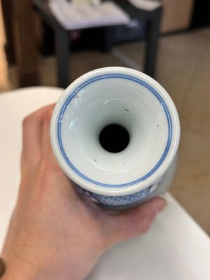 A rare Chinese blue and white, celadon-and-ge-glazed triple gourd vase, Kangxi — foto 4