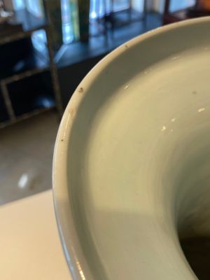 A rare Chinese blue and white celadon-ground 'Wu Shuang Pu' vase, 19th C. — 照片 6