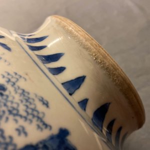 A rare Chinese blue and white censer with figures in a landscape, Transitional period — photo 10