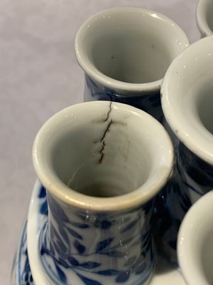 A rare Chinese blue and white crocus-shaped vase with birds among flowers, Kangxi mark, 19th C. — photo 11