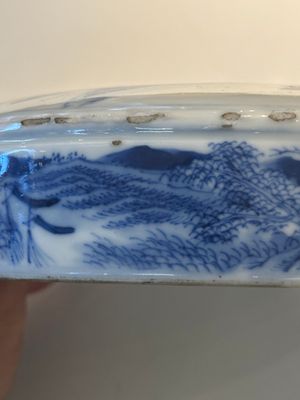 A rare Chinese blue and white cylindrical box and cover for the Thai or Vietnamese market, Jin Tang Fa Ji 錦堂發記 mark, Daoguang — photo 13