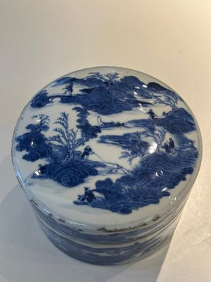 A rare Chinese blue and white cylindrical box and cover for the Thai or Vietnamese market, Jin Tang Fa Ji 錦堂發記 mark, Daoguang — photo 5