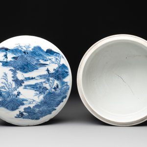 A rare Chinese blue and white cylindrical box and cover for the Thai or Vietnamese market, Jin Tang Fa Ji 錦堂發記 mark, Daoguang — photo 9