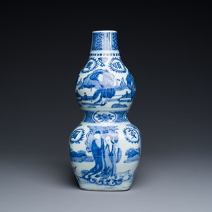 A rare Chinese blue and white double gourd vase with Guo Tai Min An 國泰民安 design, Jiajing/Wanli — photo 3