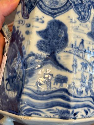 A rare Chinese blue and white 'Europa and the bull' coffeepot and cover, Kangxi — photo 26