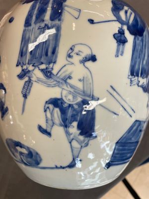 A rare Chinese blue and white 'figures' jar and cover, Kangxi mark, 19th C. — 照片 9