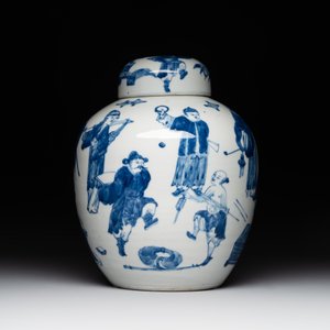 A rare Chinese blue and white 'figures' jar and cover, Kangxi mark, 19th C. — 照片 4
