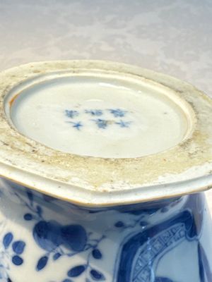 A rare Chinese blue and white five-piece garniture in Dutch Delft style, Kangxi mark, 19th C. — photo 51